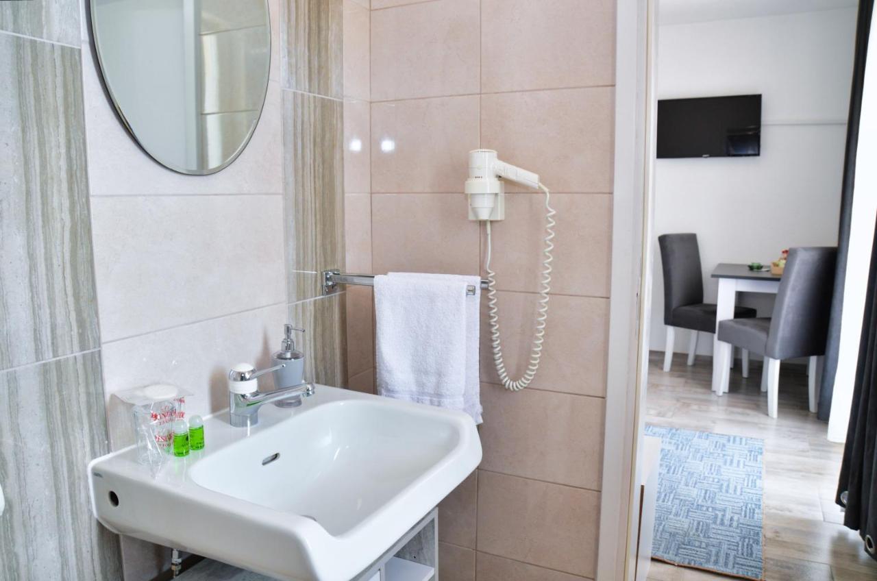 Guesthouse Marivo Jajce Bagian luar foto